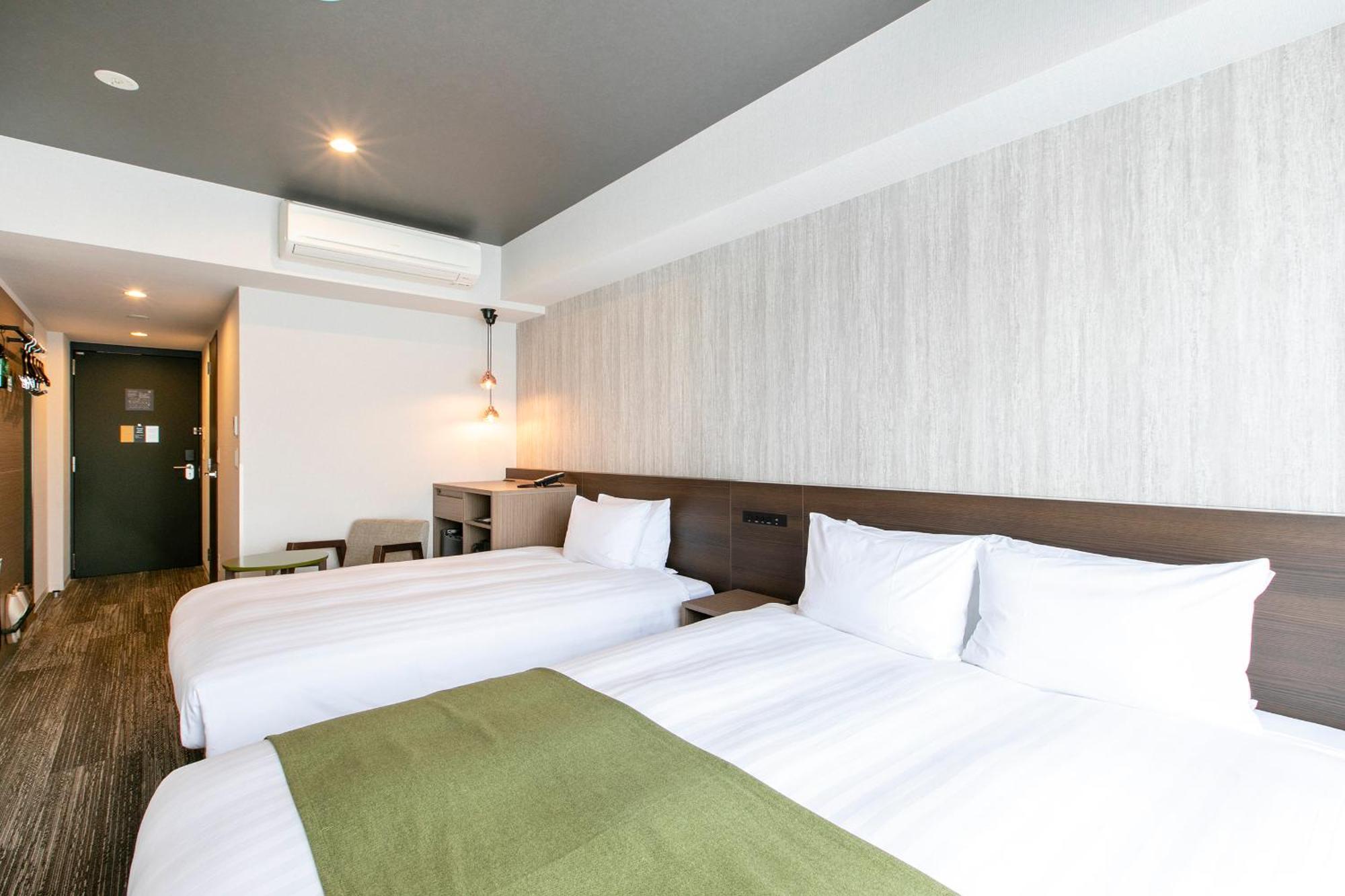 Hotel Wing International Premium Kyoto Sanjo Room photo